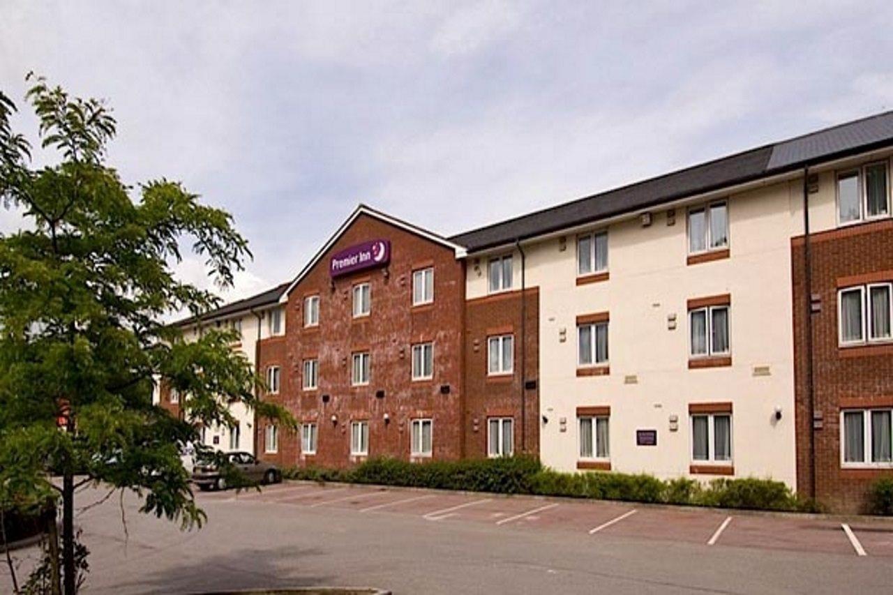 Premier Inn Newport Wales Exterior photo